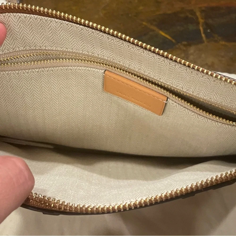 NWT Tory Burch Toucan Appliqué Pouch - Picture 3 of 4